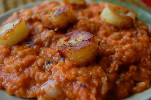GHANAIAN BEANS AND PLANTAIN