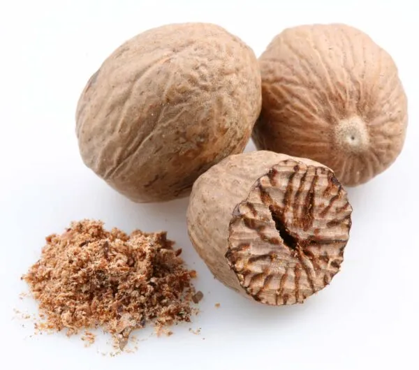 Nutmeg-seeds-african spice