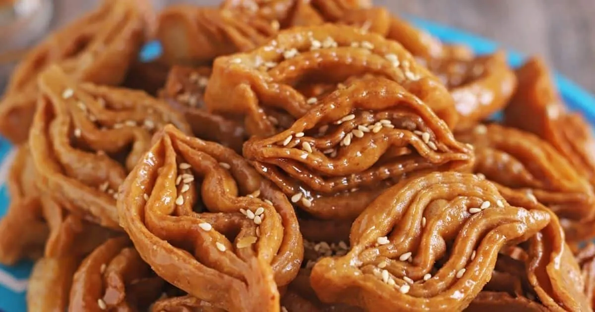 Chebakia (Moroccan Sesame Cookies)